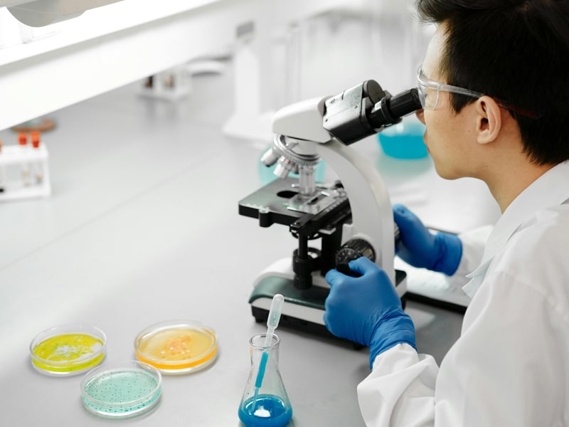 Solution for detecting Escherichia coli in water